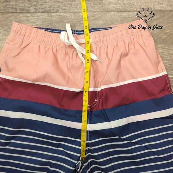 Mofiz Board Shorts Size XL - Picture 4 of 7